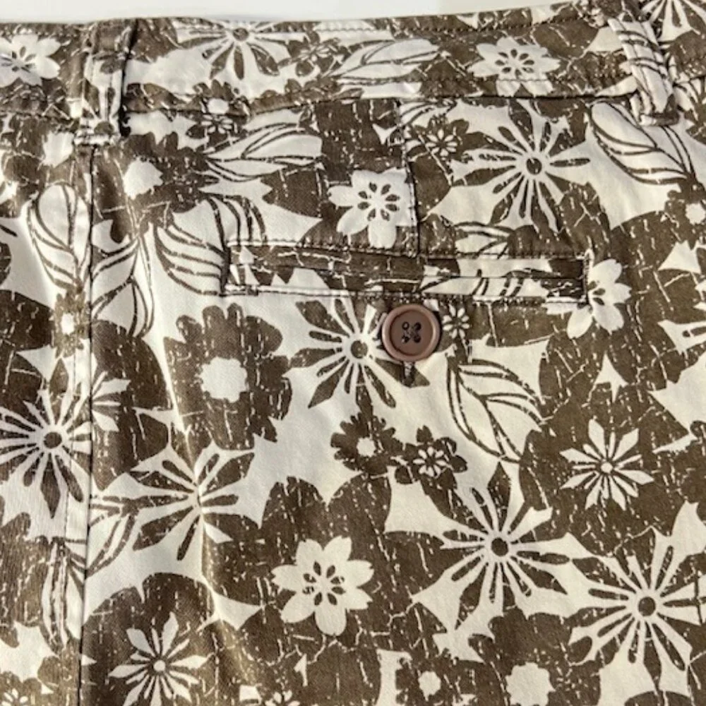 Sonoma Life + Styles Women's Tan & Brown Floral Print Walking Shorts Size 12